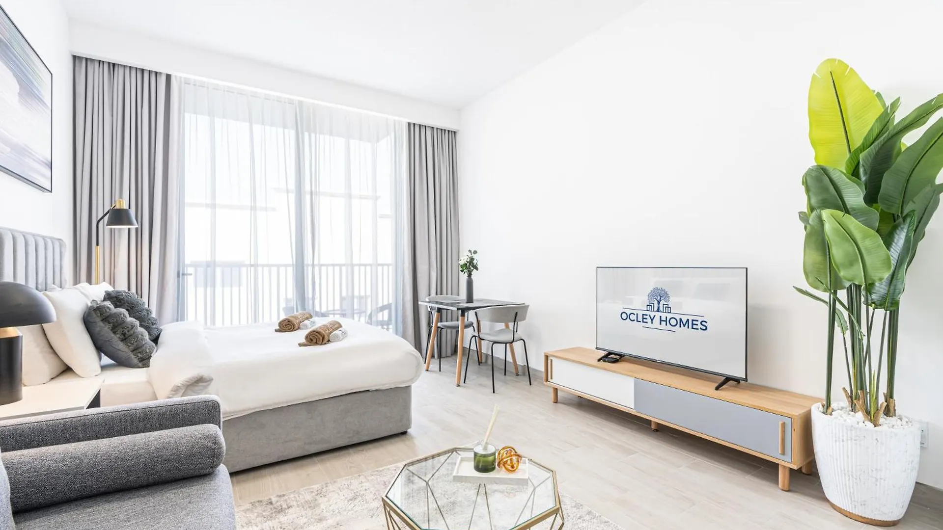 Cozy & Bright Home In The Heart Of Jvc Dubai Apartment